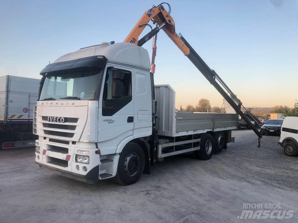 Iveco Stralis 450 Camiões de caixa fechada