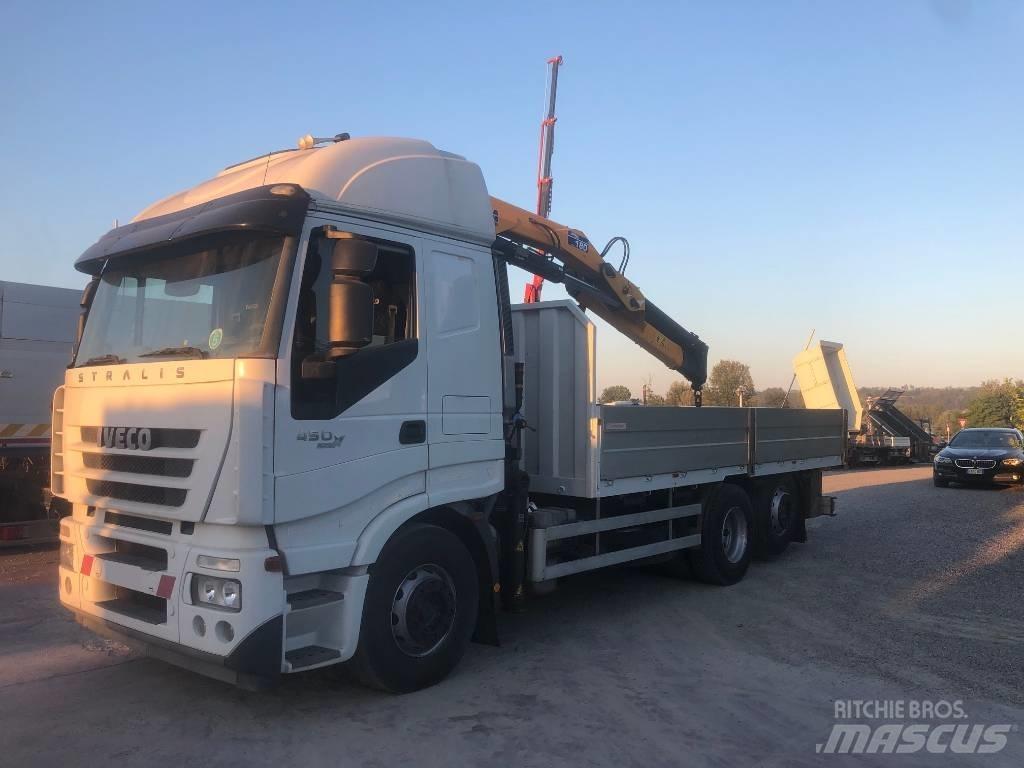 Iveco Stralis 450 Camiões de caixa fechada