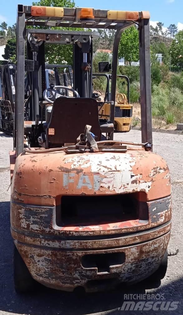 Fahel CPQD25-R6 ZSM Empilhadores a gás