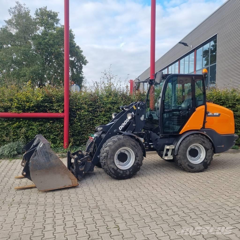 Doosan DL 80-7 Pás carregadoras de rodas