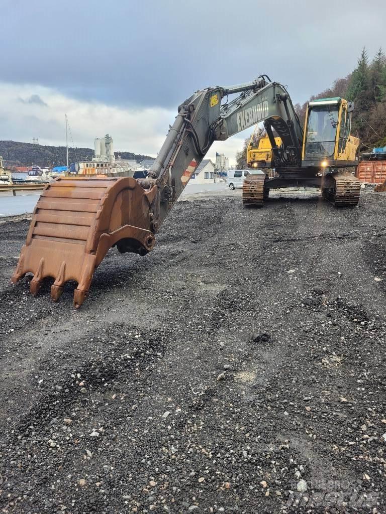Volvo EC 240 Escavadoras de rastos