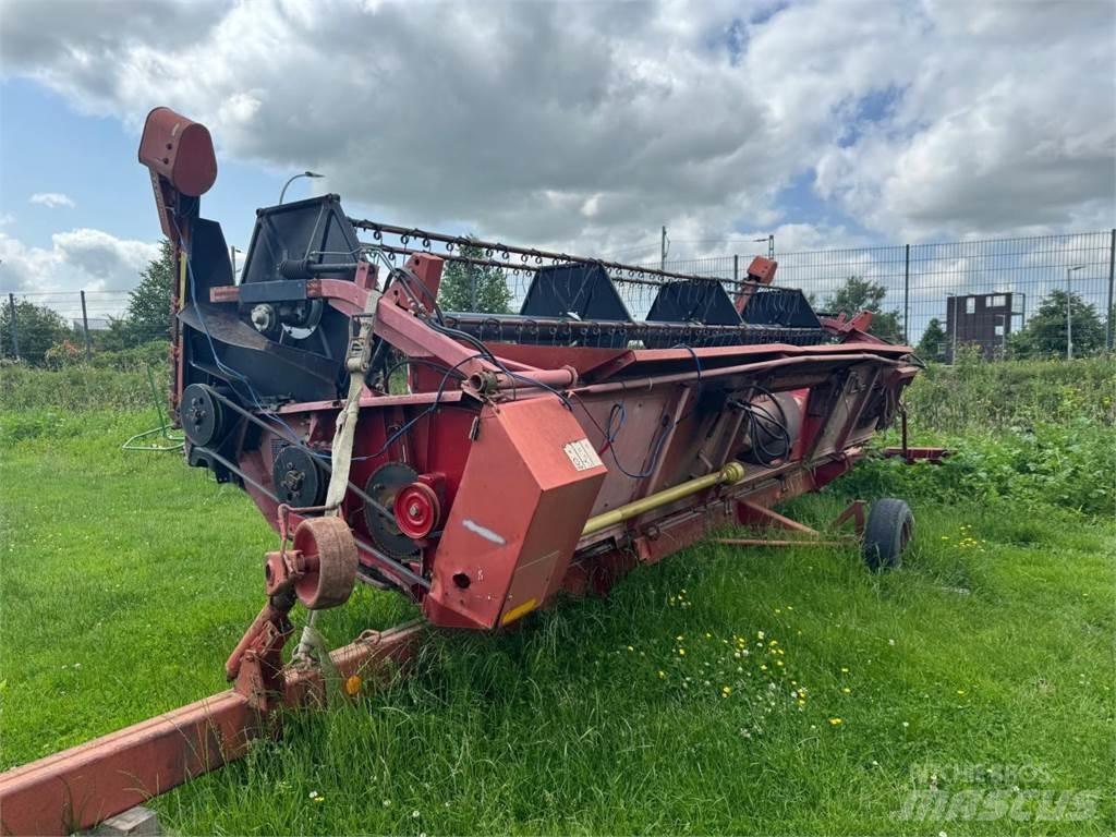 Case IH 1680 Axial Ceifeiras debulhadoras