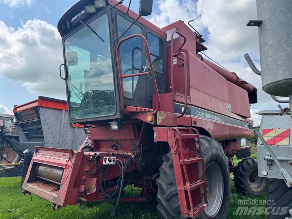 Case IH 1680 Axial Ceifeiras debulhadoras