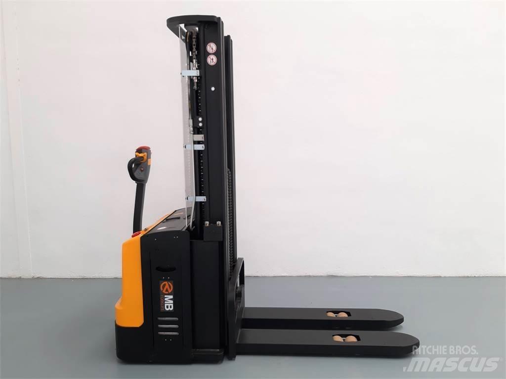  ES16 16WA 3F450 Empilhador para operador externo