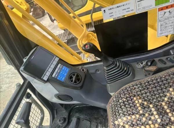Komatsu PC 200 Escavadoras Midi 7t - 12t