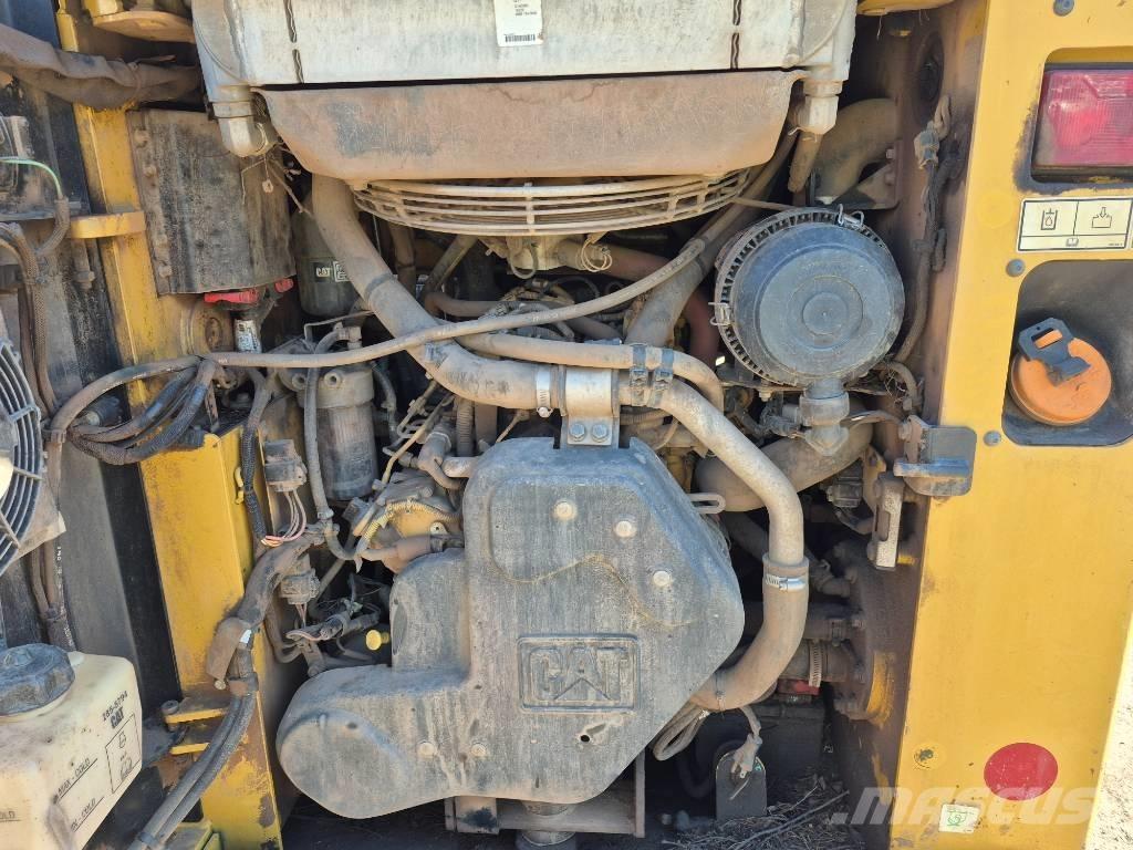 CAT 249 D Carregadoras de direcção deslizante