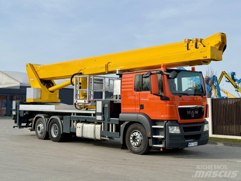 Wumag WT 530 Plataformas aéreas montadas em camião