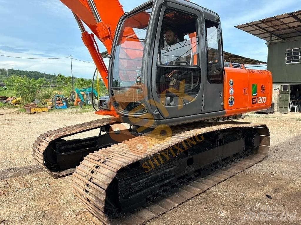 Hitachi EX 200-5 Escavadoras de rastos