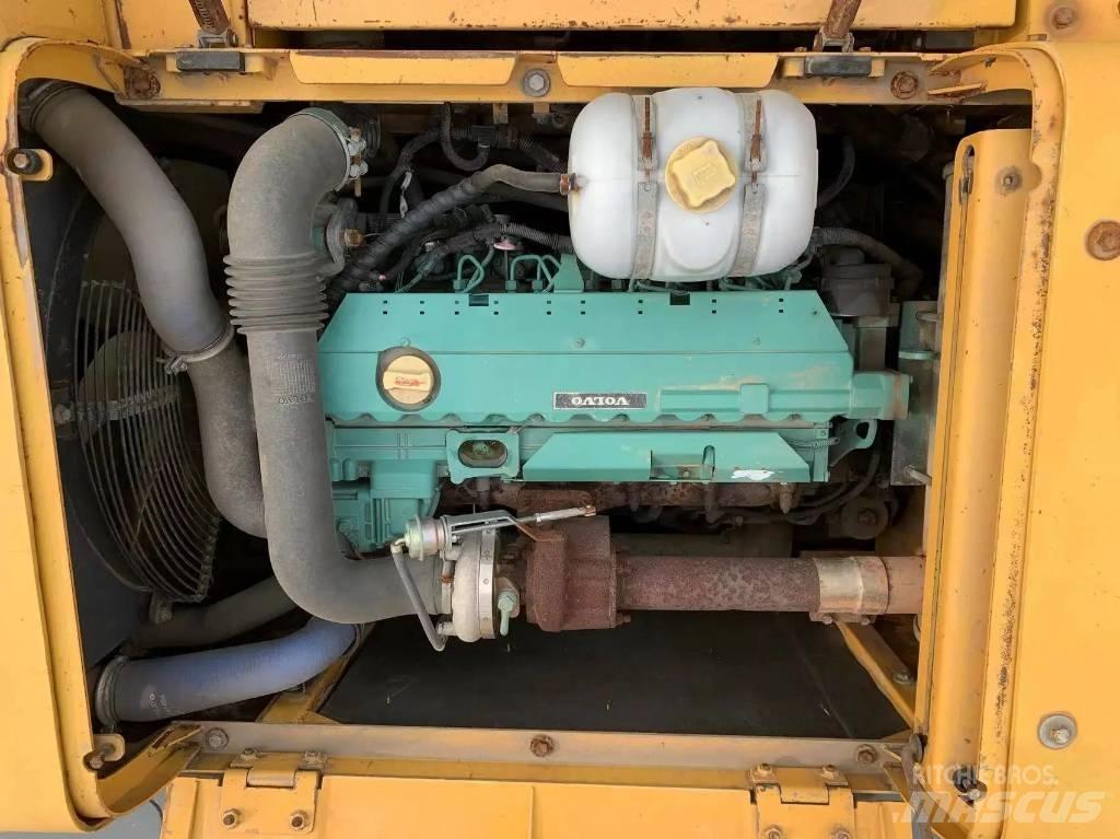Volvo EC210D Escavadoras de rastos