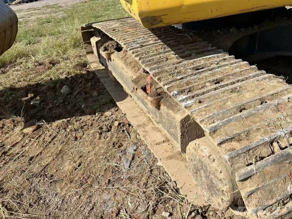Komatsu PC 200 Escavadoras de rastos