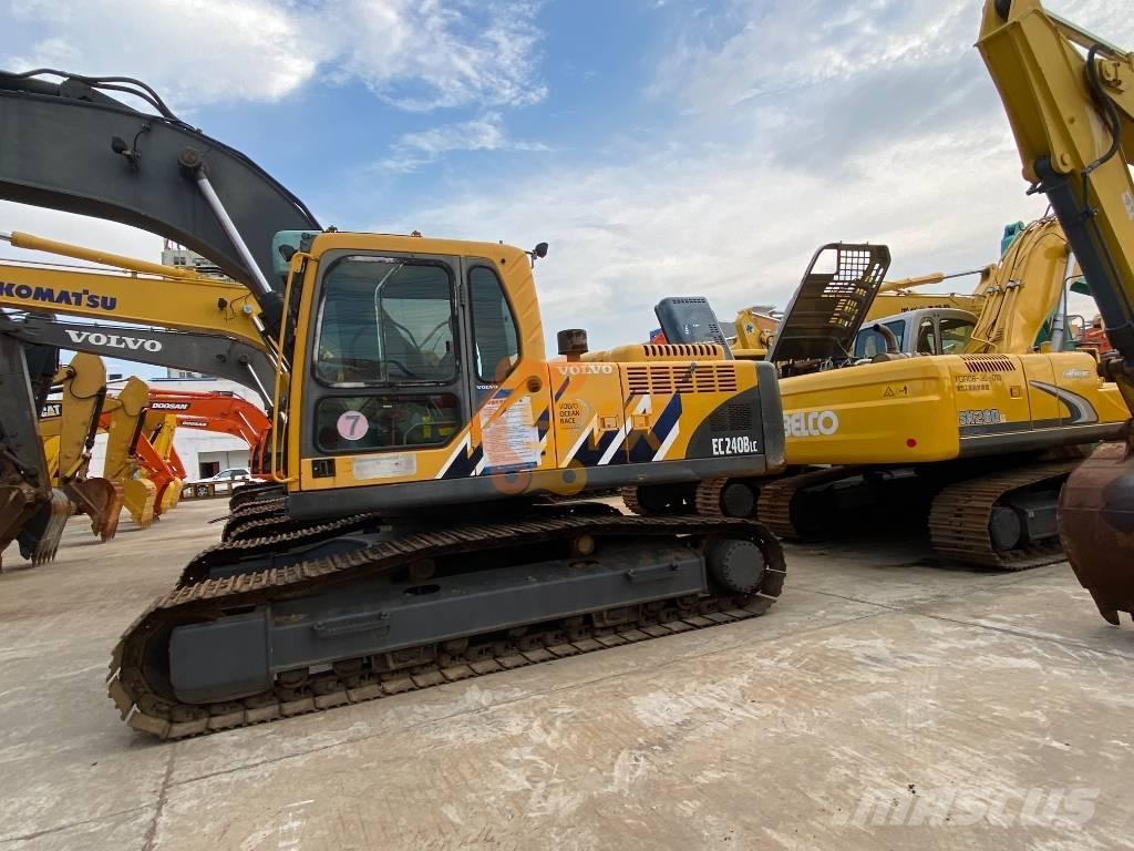 Volvo EC 240 B LC Escavadoras de rastos