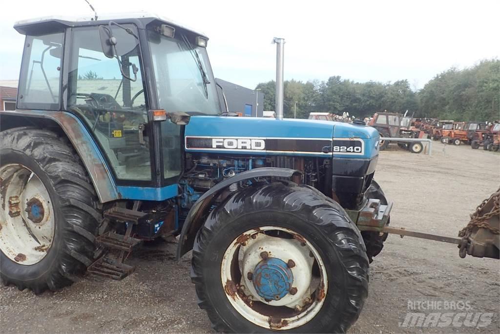 Ford 8240 Tratores Agrícolas usados
