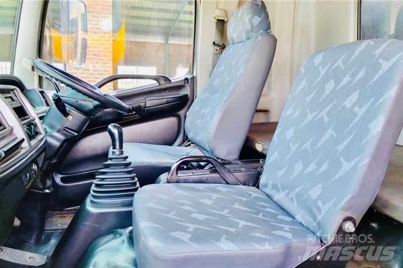 Hino 500 1627 Outros Camiões