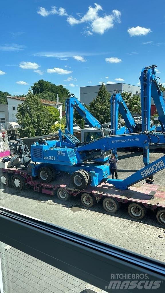Fuchs MHL 331 C Manipuladores de resíduos / indústria