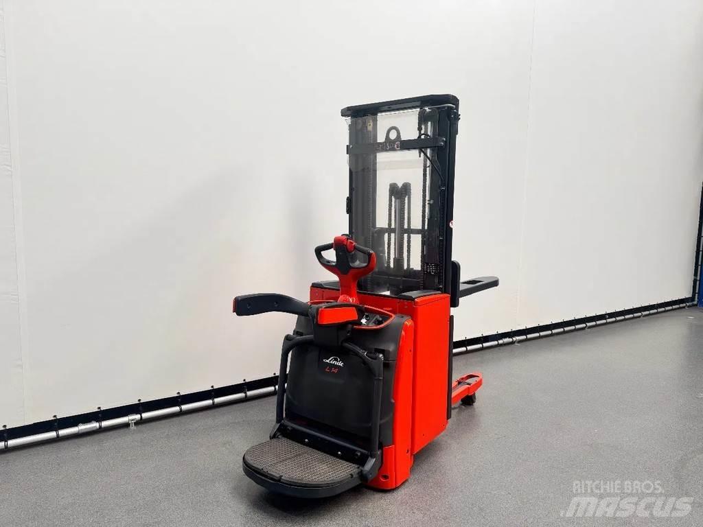 Linde L 14 AP Empilhador para operador externo