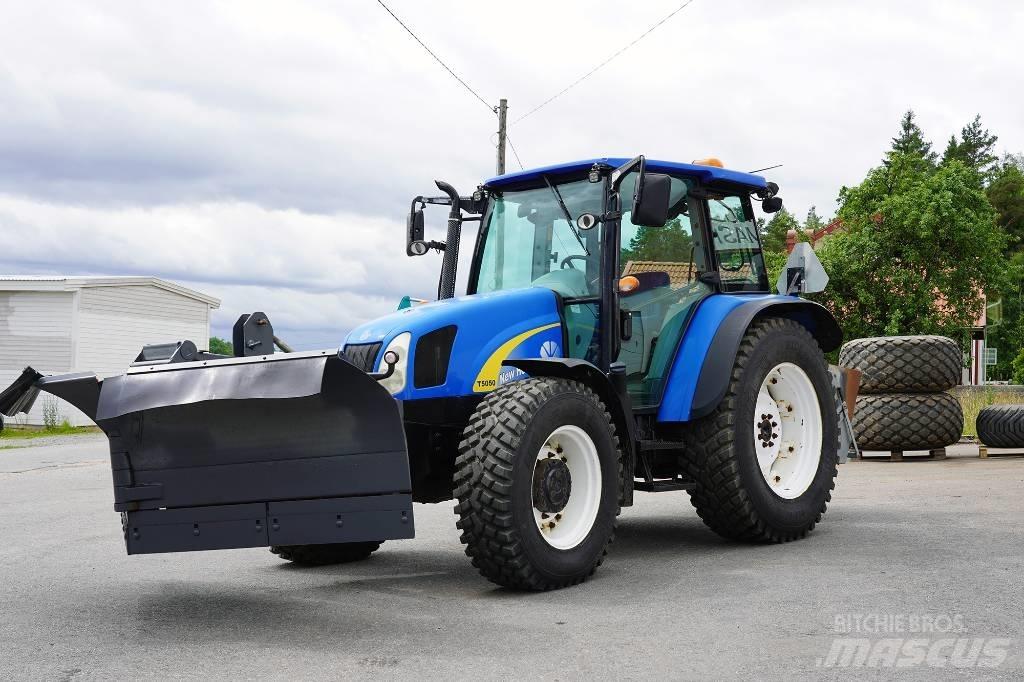 New Holland T 5050 Tratores Agrícolas usados