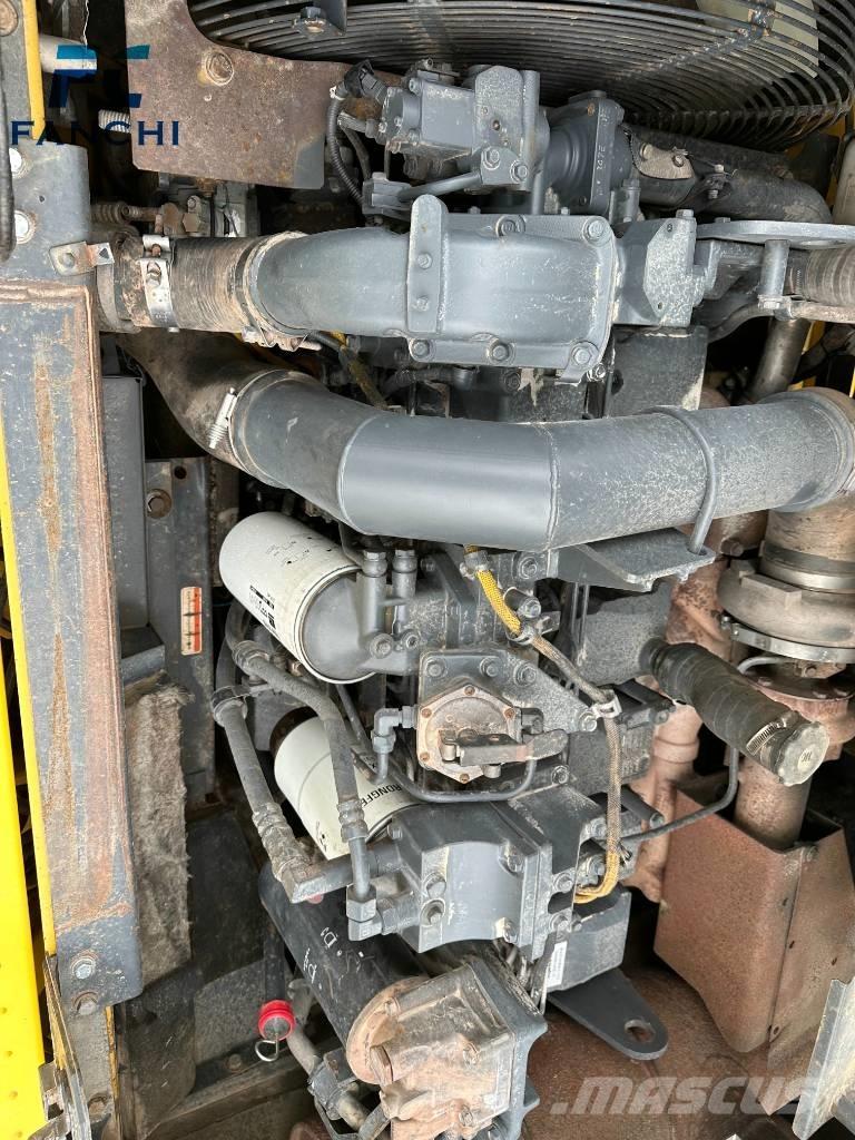 Komatsu PC 450-8 Escavadoras de rastos