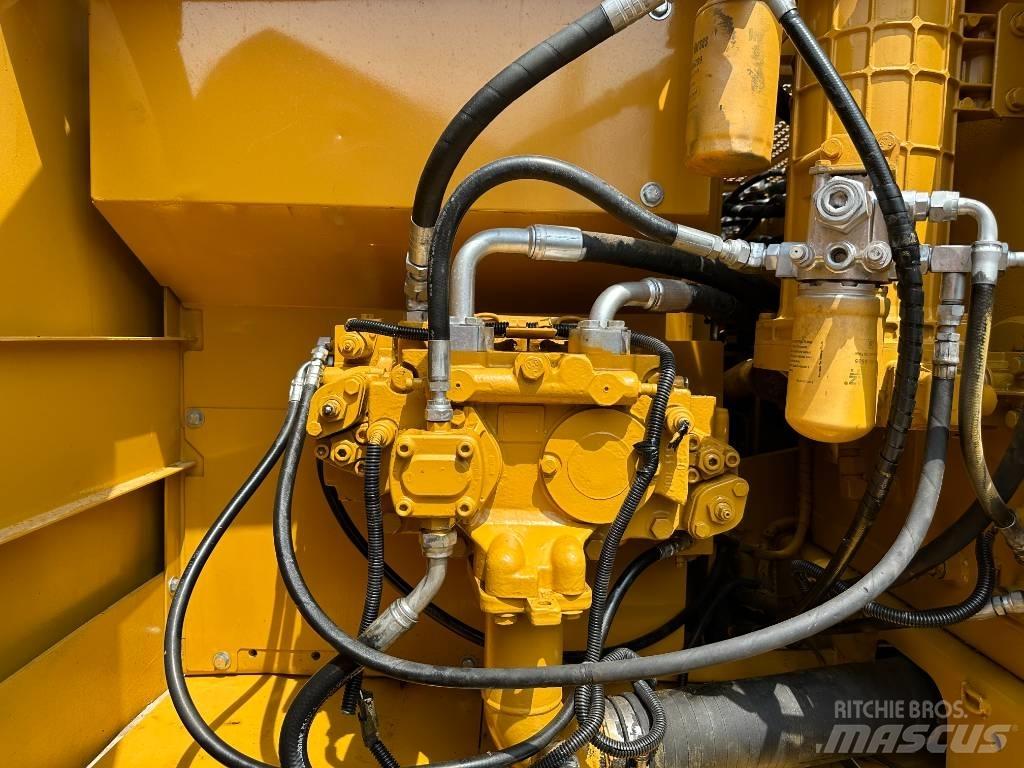 CAT CAT320C Escavadoras Midi 7t - 12t