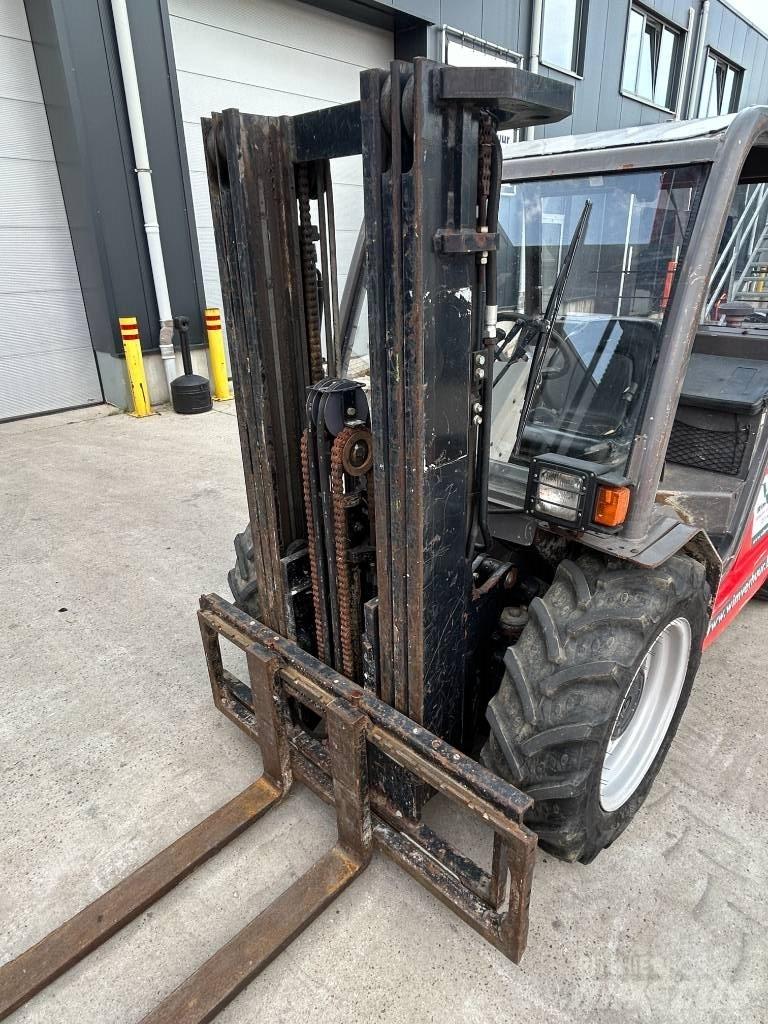 Manitou MH 25.4 Empilhadores todo-terreno