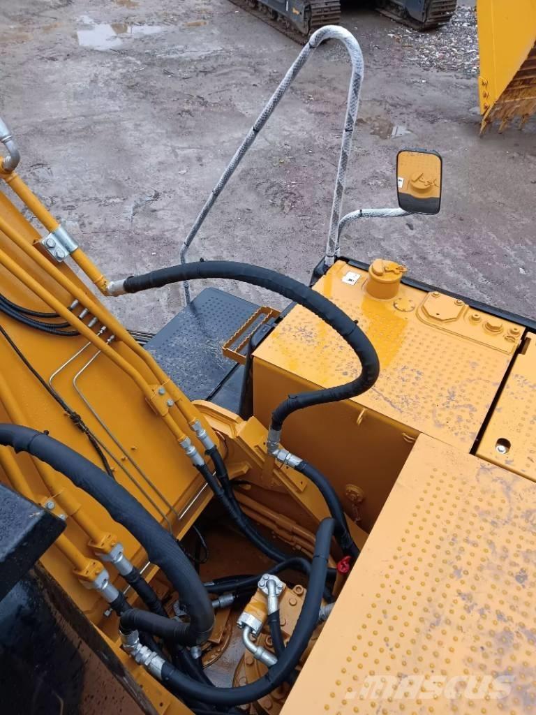 CAT 324 D2L Escavadoras de rastos