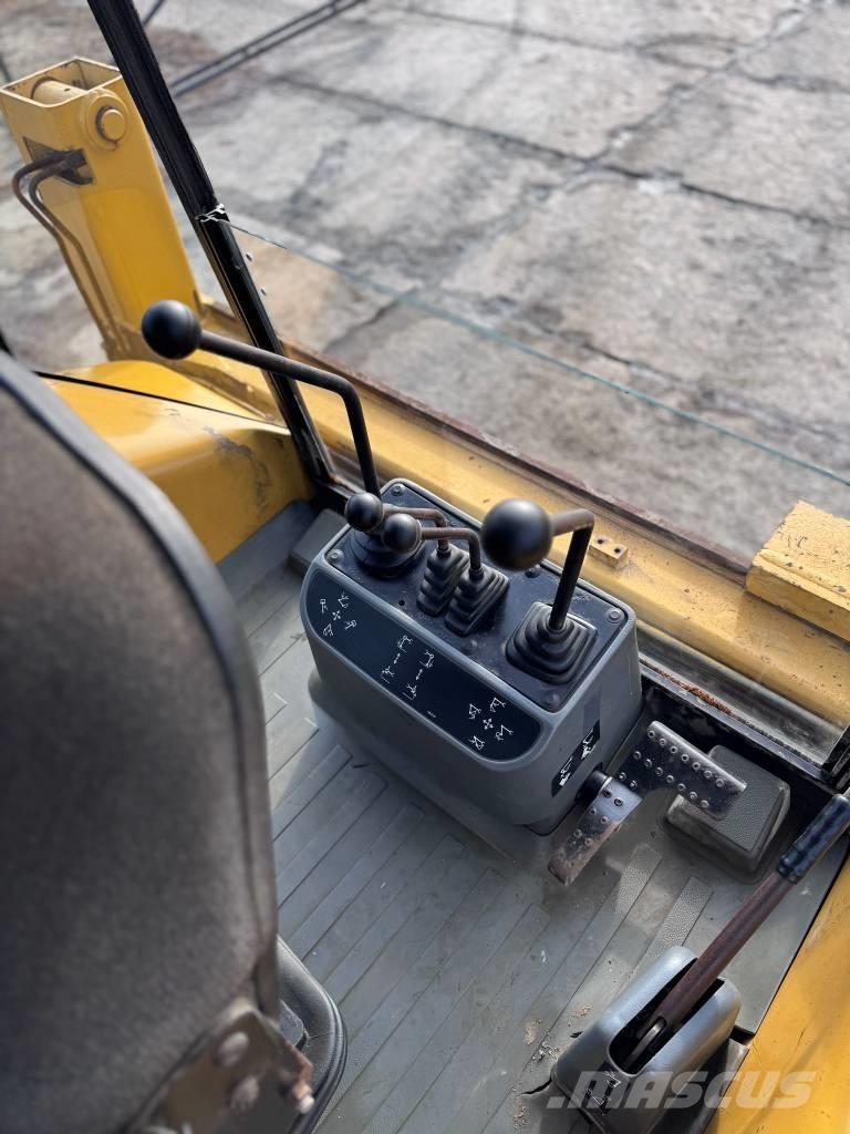 CAT 428 C Retroescavadoras