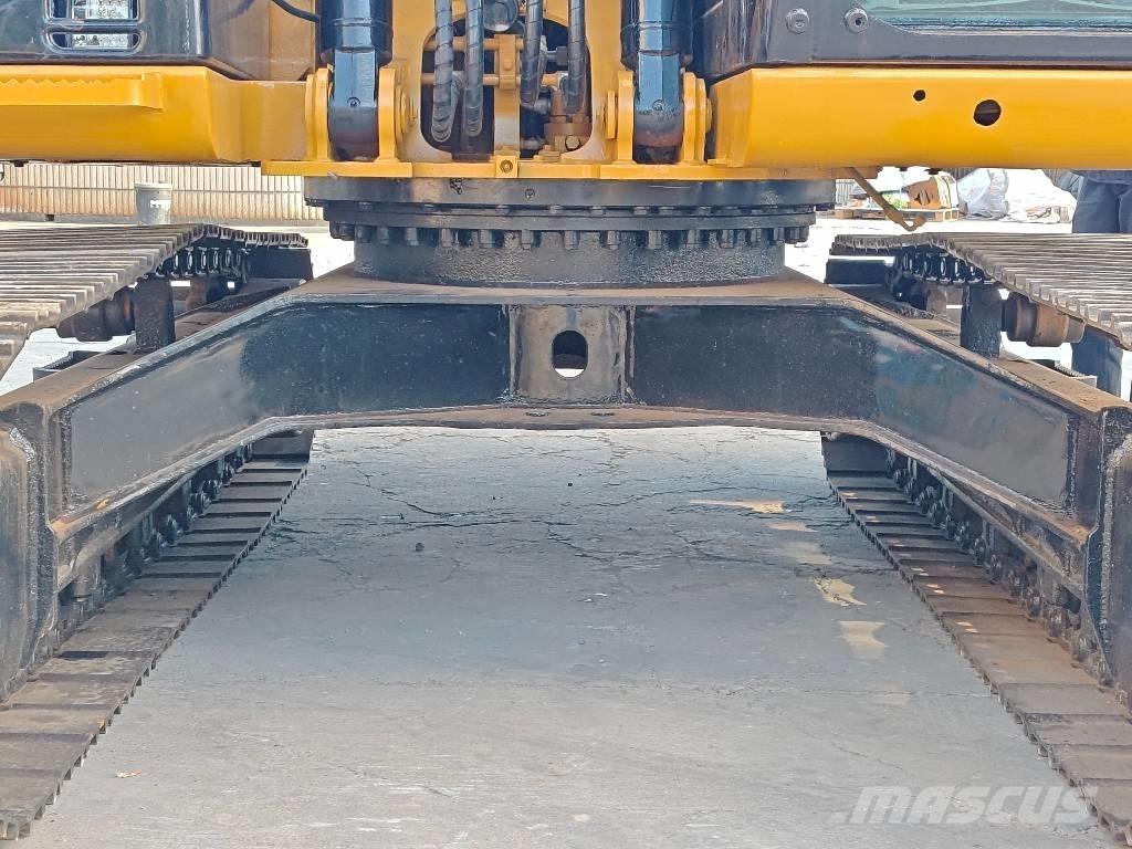 CAT 312D2 Escavadoras Midi 7t - 12t