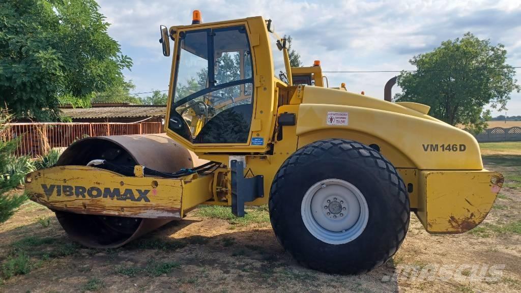 JCB VM 146 Cilindros Compactadores monocilíndricos