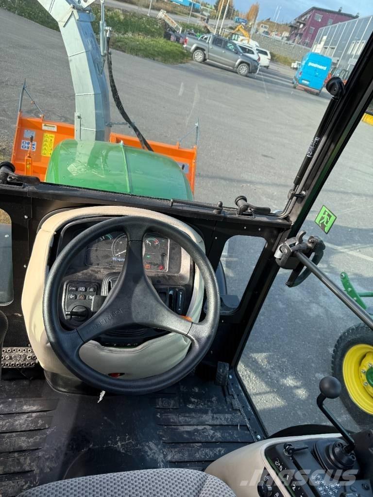 John Deere 2032 R Tractores compactos