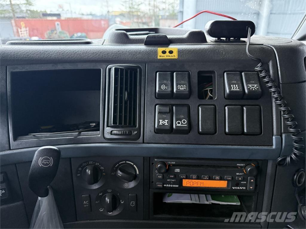 Volvo FH13 6x4 Camiões Ampliroll