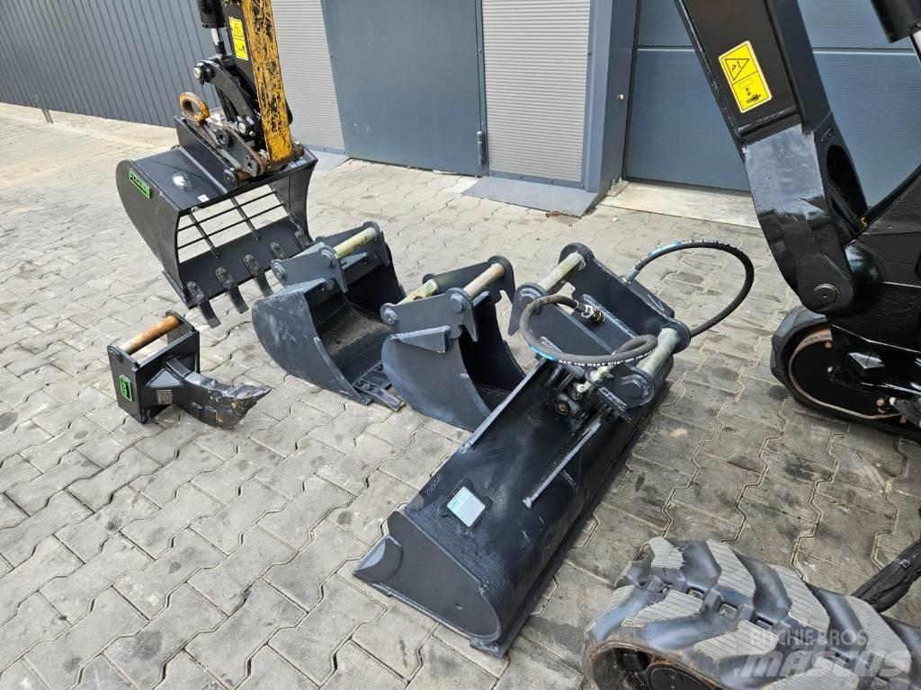 CAT 301.8 CR Mini Escavadoras <7t