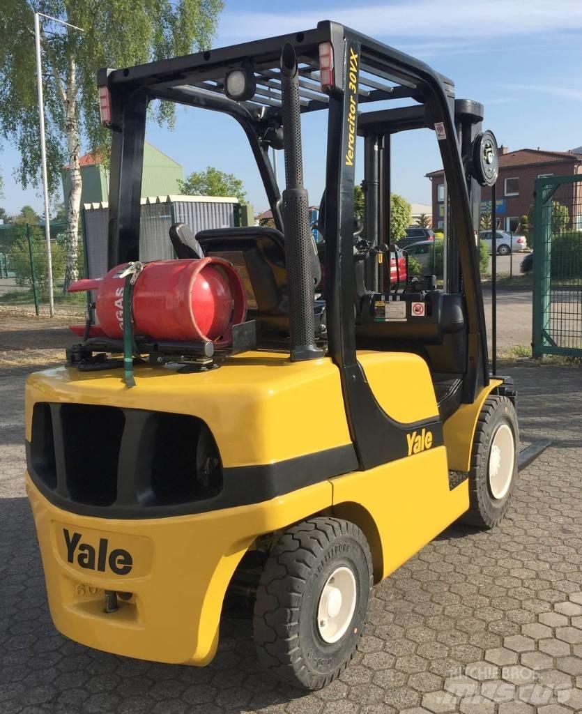 Yale GLP030VX Empilhadores a gás