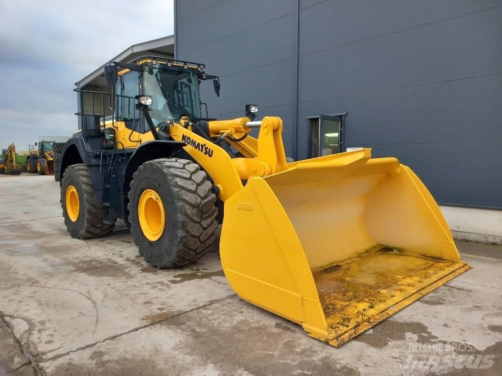 Komatsu WA480-8E0 Pás carregadoras de rodas