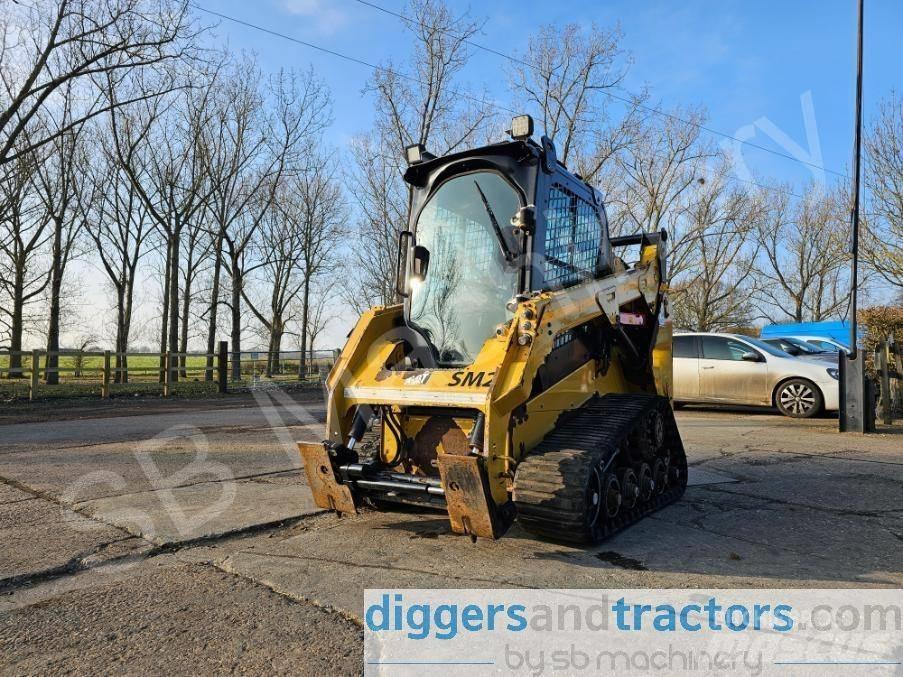 CAT 257 D Carregadoras de direcção deslizante