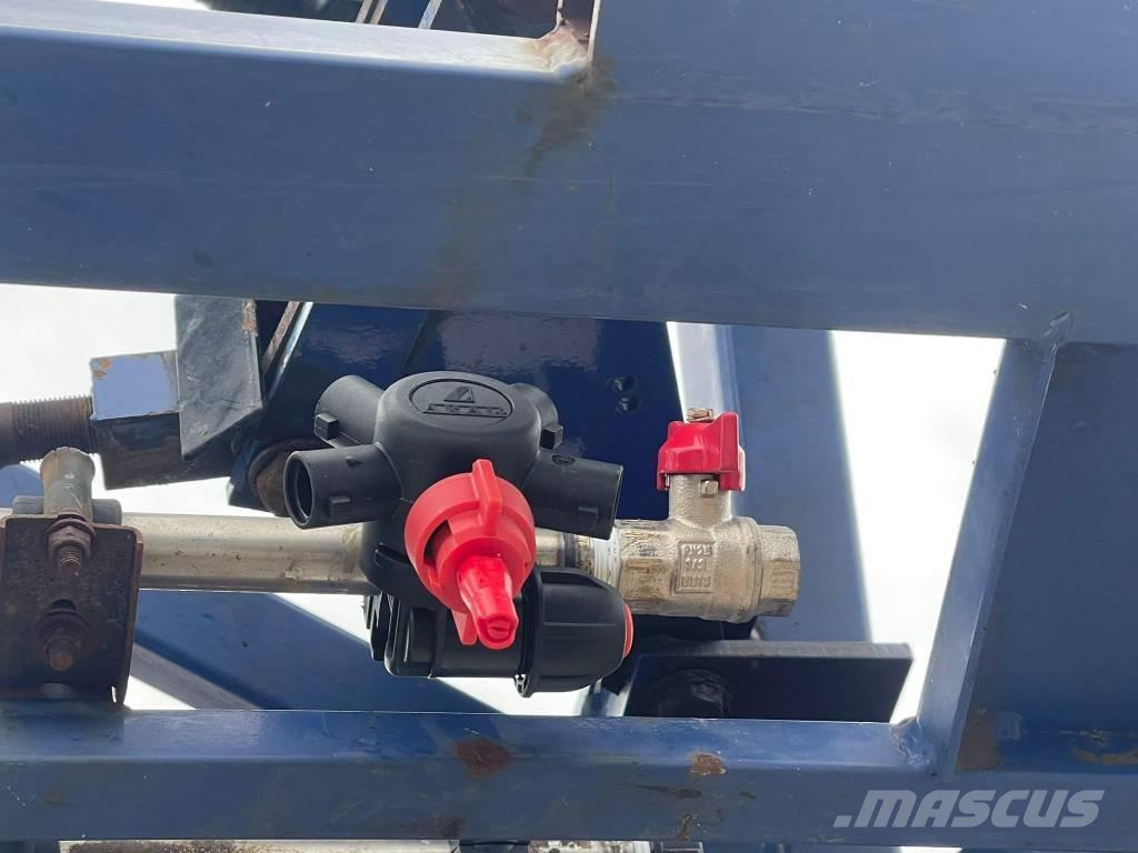 Caruelle 2500L Pulverizadores Automotrizes