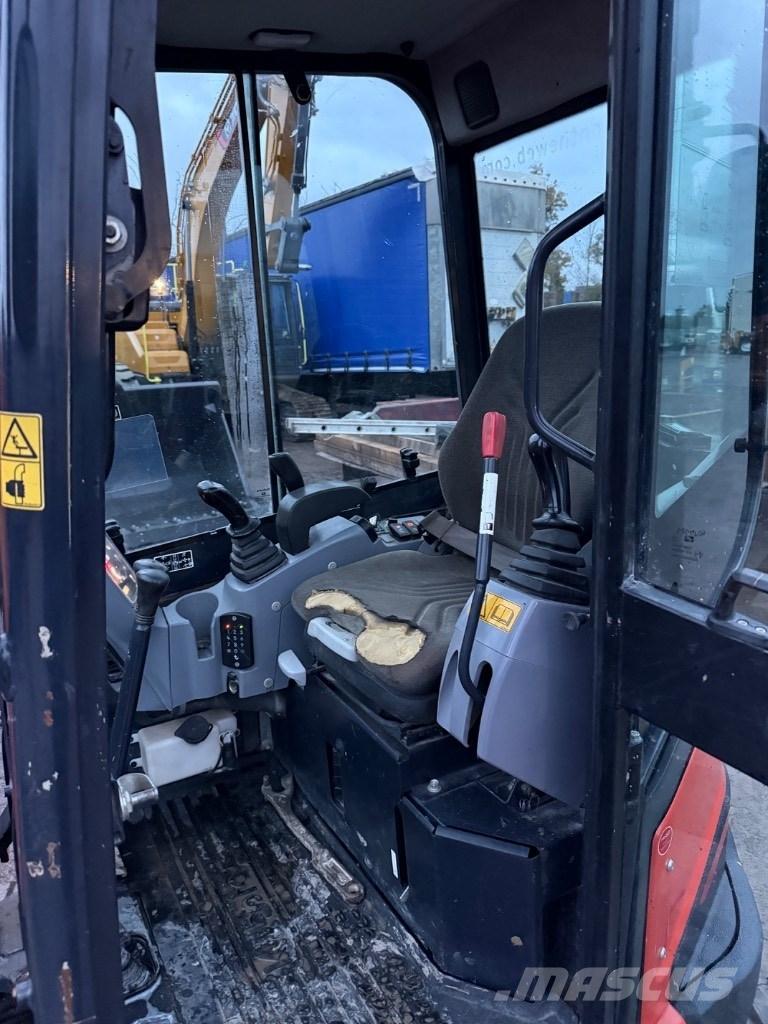 Kubota U 27-4 Mini Escavadoras <7t