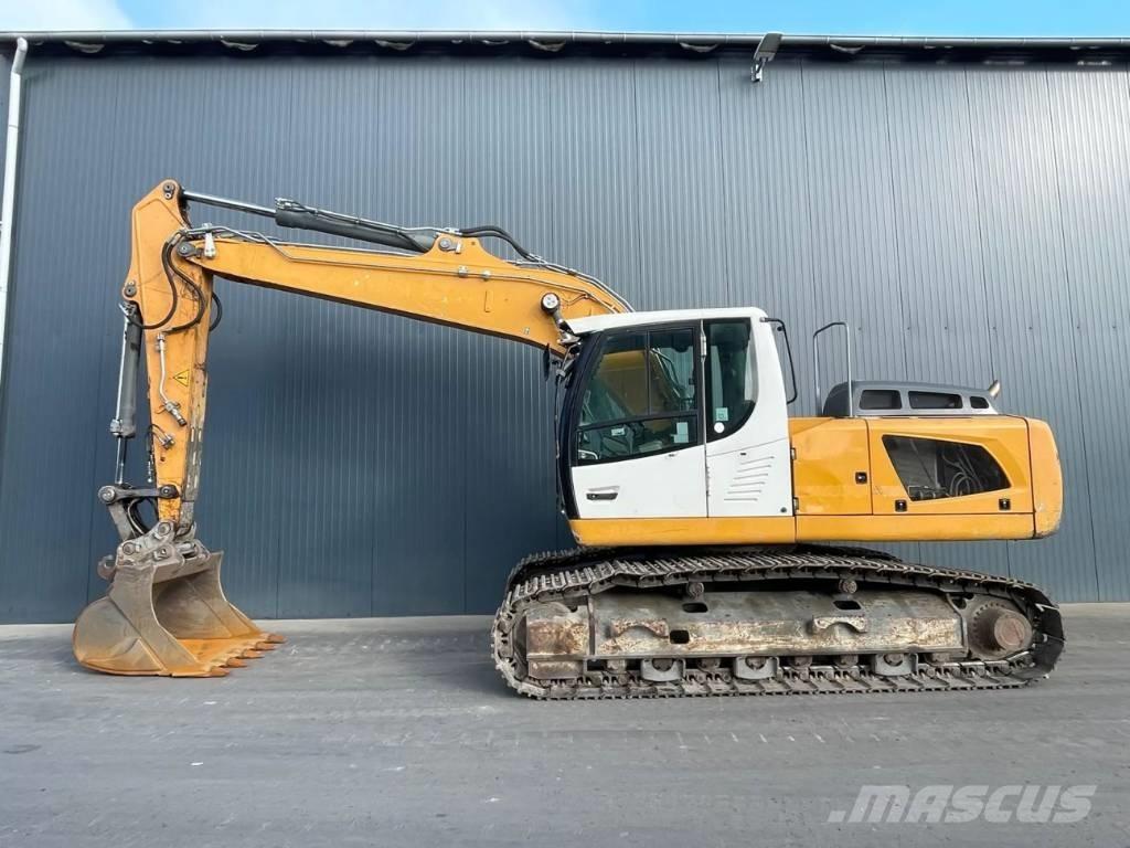 Liebherr R922 SLC Escavadoras de rastos