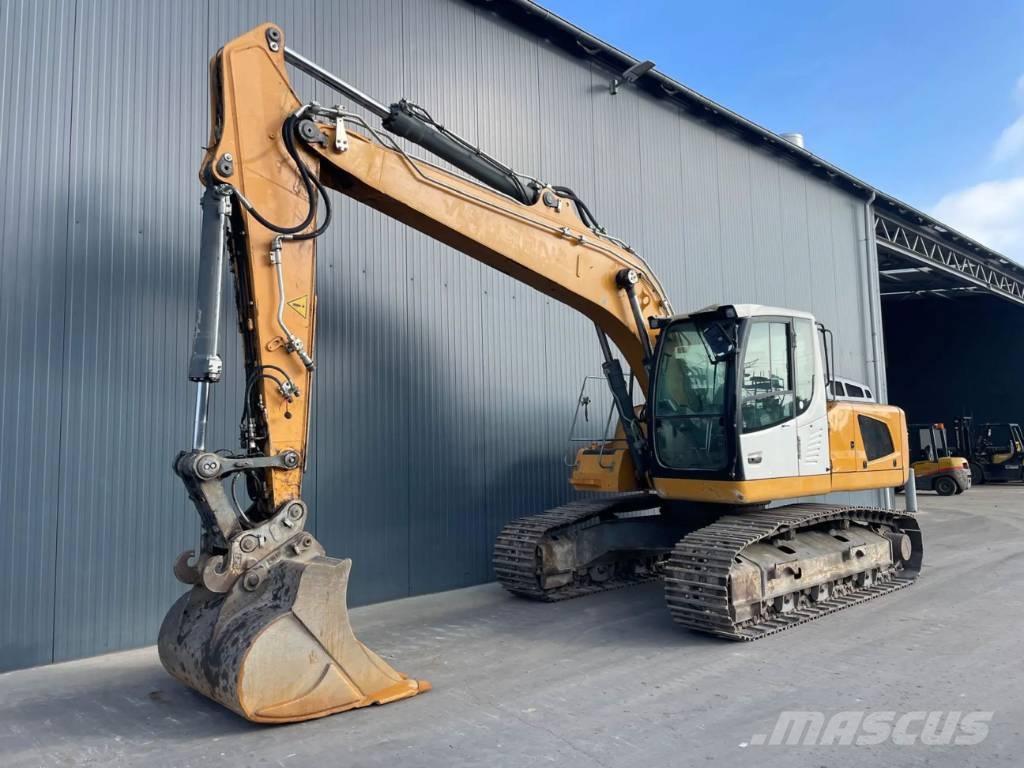 Liebherr R922 SLC Escavadoras de rastos