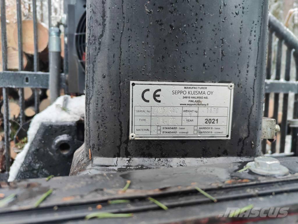 Joutsa TX840 Reboques Florestais