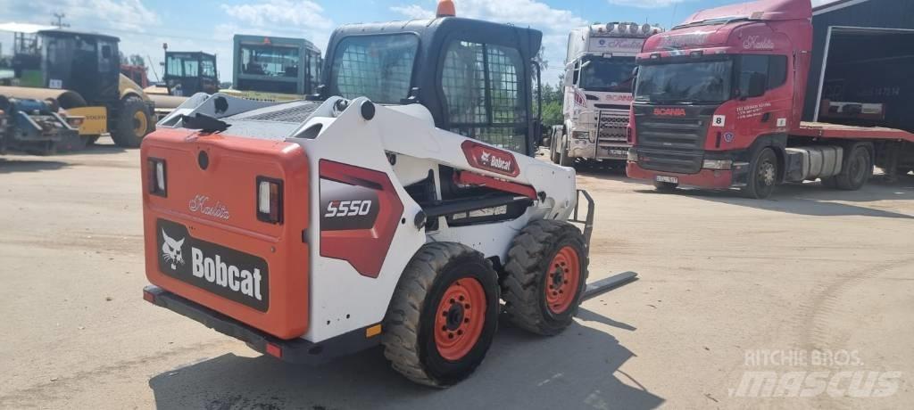 Bobcat S 550 Carregadoras de direcção deslizante
