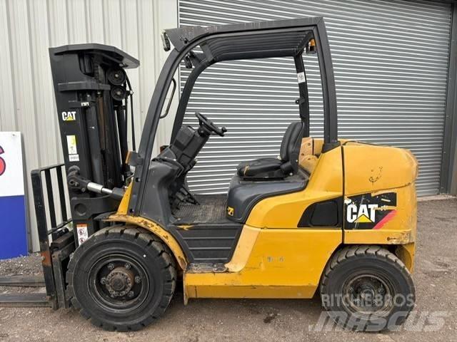 CAT DP40NT Empilhadores Diesel