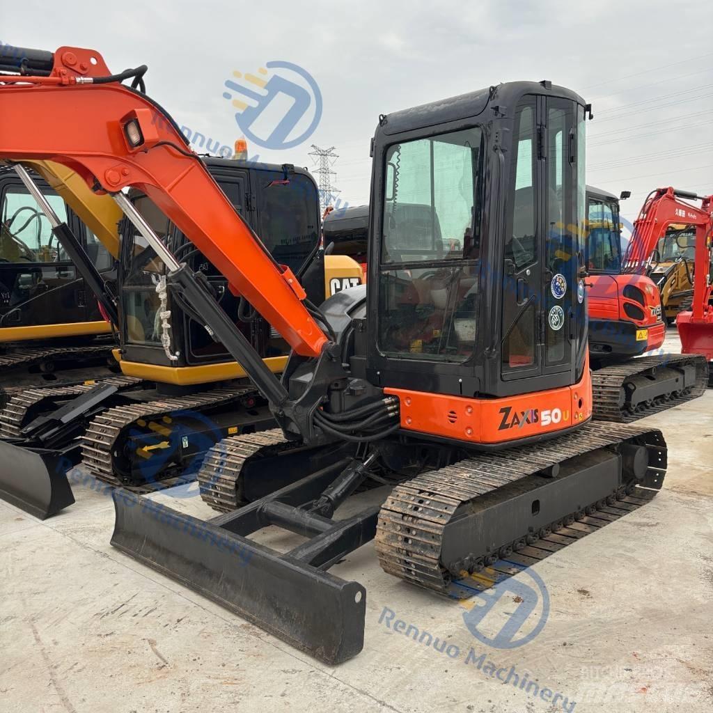 Hitachi ZX 50 Mini Escavadoras <7t