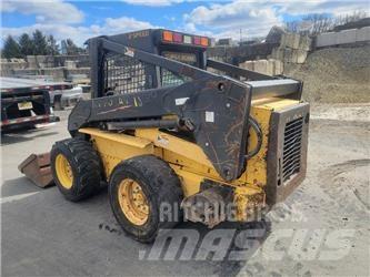 New Holland LS 190 Carregadoras de direcção deslizante