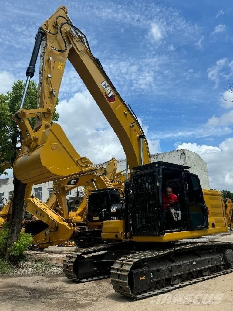 CAT 323 Escavadoras Midi 7t - 12t