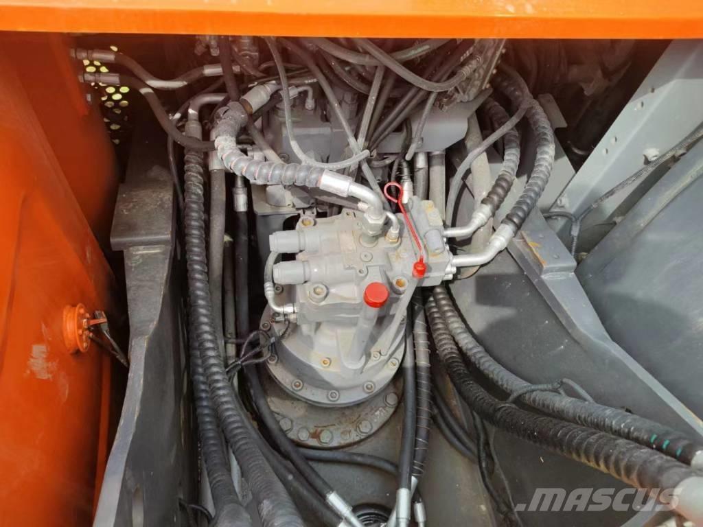 Hitachi ZX200 Escavadoras de rastos