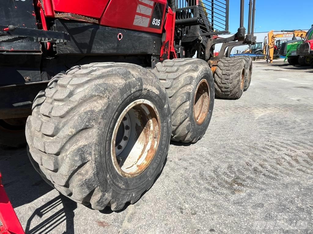 Komatsu 835 Forwarders florestais