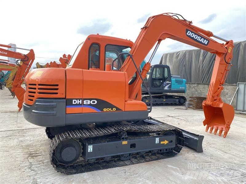 Doosan DH 80 Escavadoras de rastos