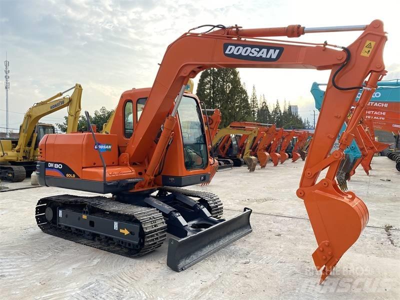 Doosan DH 80 Escavadoras de rastos