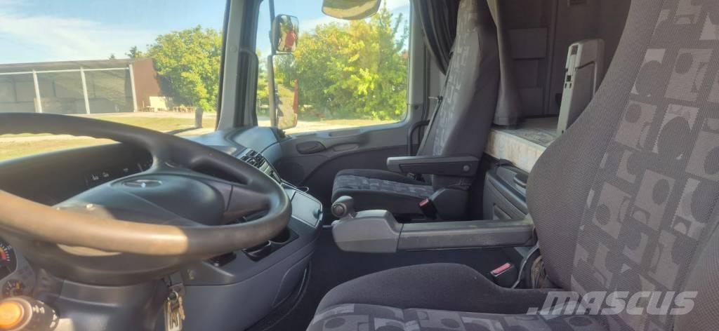 Mercedes-Benz Actros Camiões de transporte de máquinas florestais