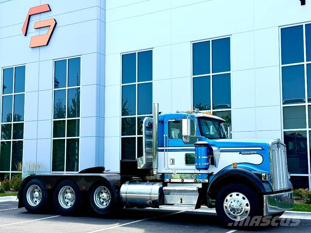 Kenworth W 900 Tractores (camiões)