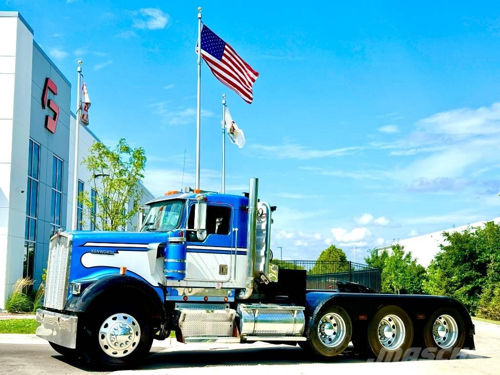 Kenworth W 900 Tractores (camiões)